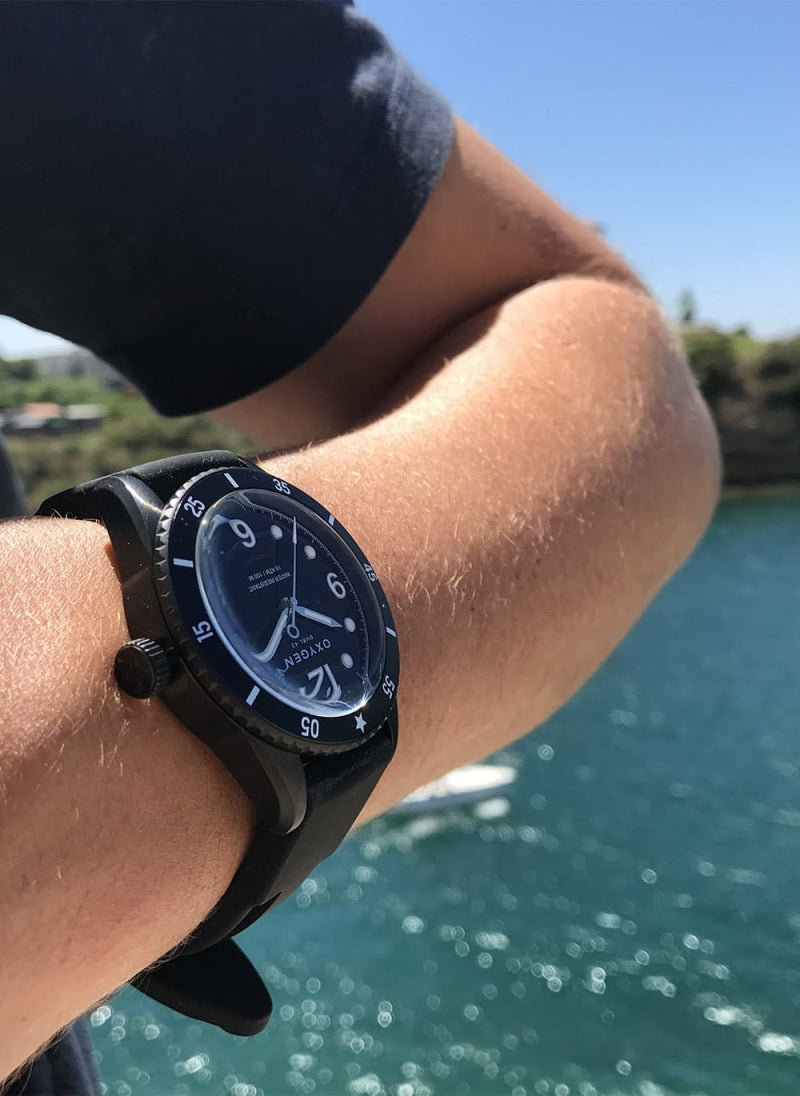 オキシゲン(OXYGEN) ダイバー レジェンド42 888本限定 L-D-CEL-42 クオーツ 224329 腕時計