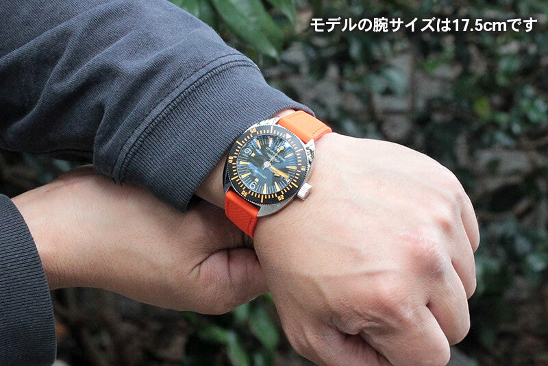 STURMANSKIE(シュトゥルマンスキー) AMPHIBIA(アンフィービア) 自動巻き フローレッセンスオレンジ 腕時計 2416-7771301