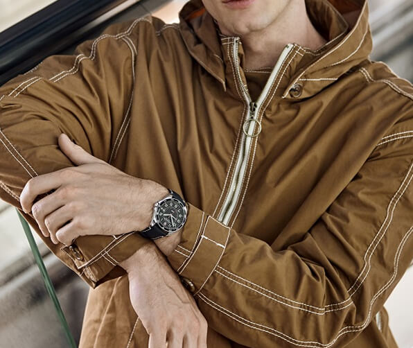 VICTORINOX (ビクトリノックス) FieldForce GMT フィールドフォース 241895 腕時計