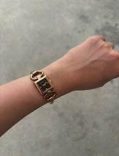 GUCCI トルナヴォーニ ヴィンテージウォッチ YA120521 バングル時計 クォーツ ヴィンテージ 腕時計