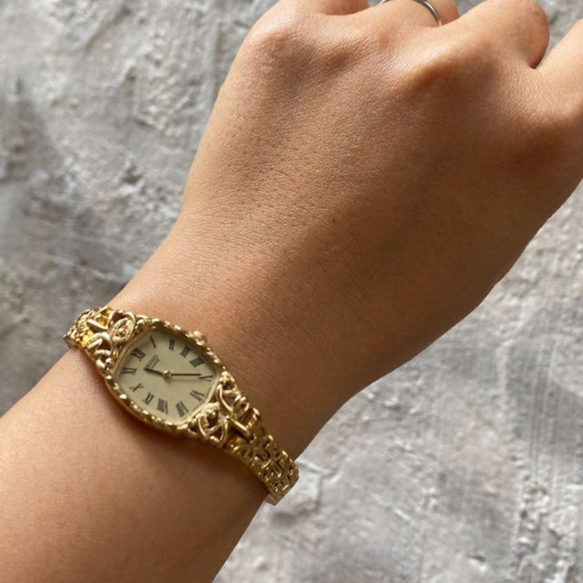 SEIKO セイコー スクエア ドレスウォッチ クォーツ式