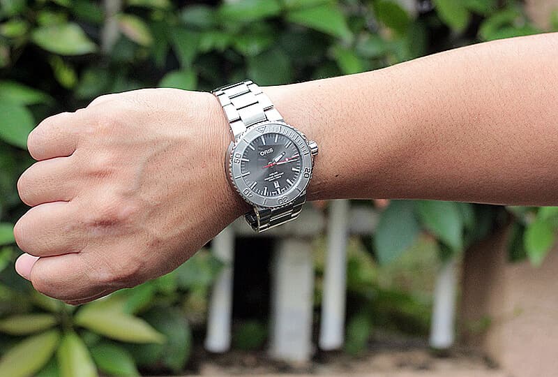 オリス/Oris/ダイビング/AQUIS(アクイス) デイト/レリーフ グレーカラー 腕時計 733 7730 4153-07 8 24 05PEB