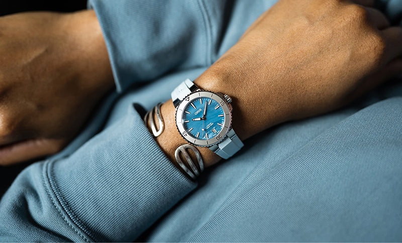 オリス/Oris/AQUIS(アクイス) 36.5mm MOP(マザーオブパール)ダイアル レディース 腕時計 733 7770 4155-07 4 18 65FC(エーゲブルー)