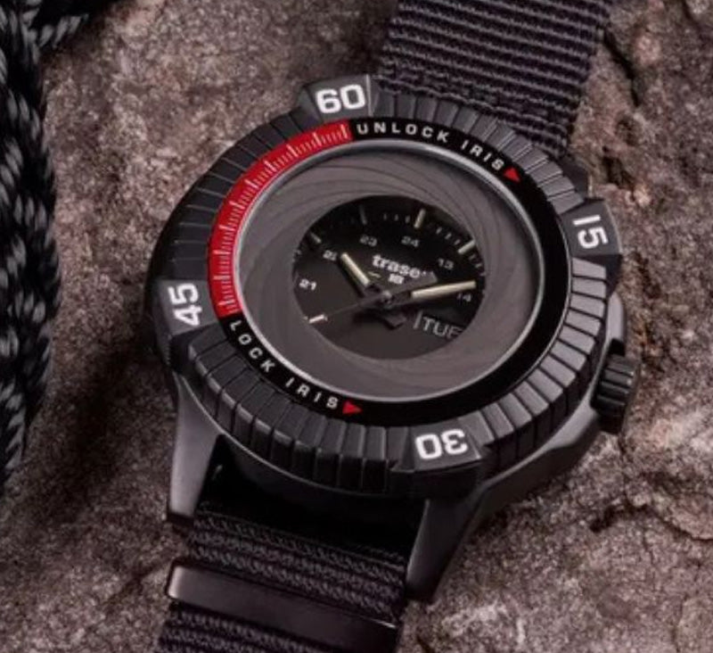 traser(トレーサー)P99 Iris Tactical(アイリス タクティカル) 世界300個限定 クォーツ 腕時計 ブラックNATOベルト