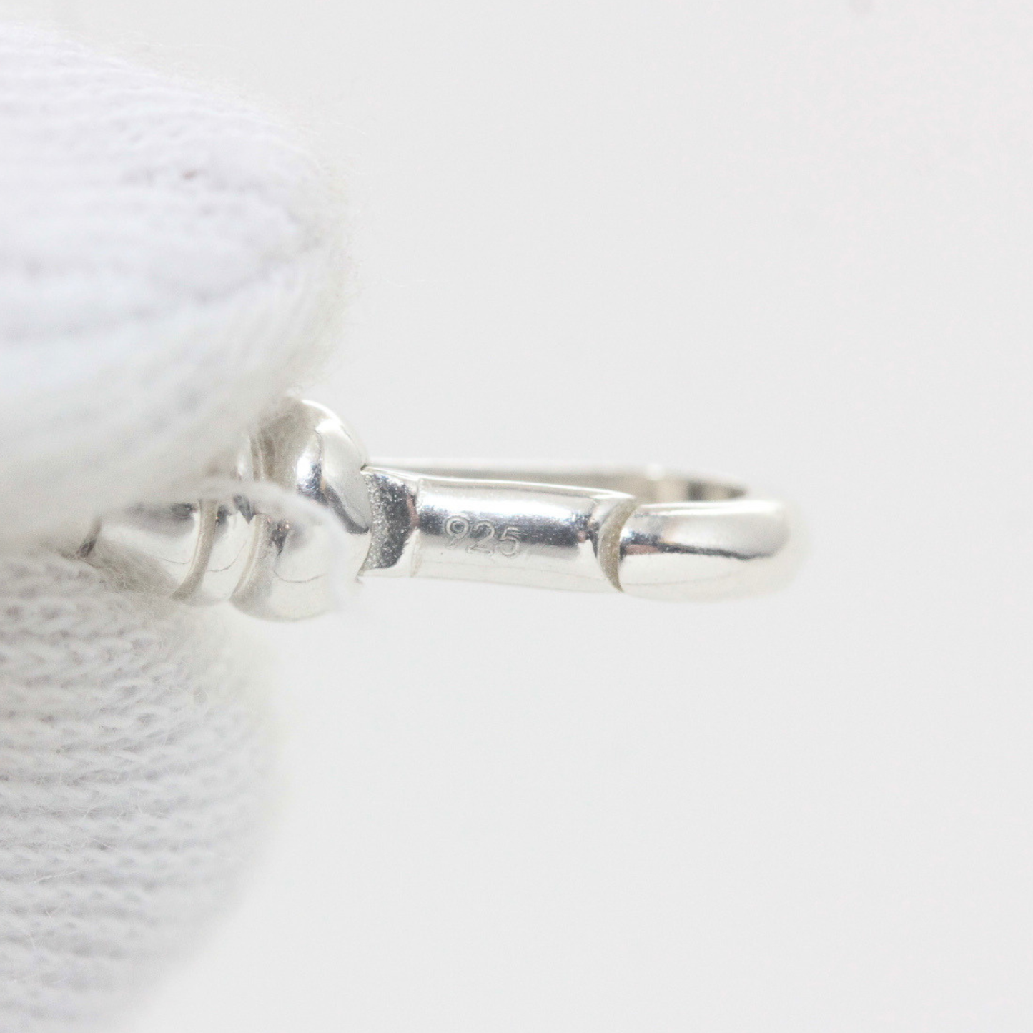 銀無垢の証である「925」の刻印が刻まれています。 925-chain-t2