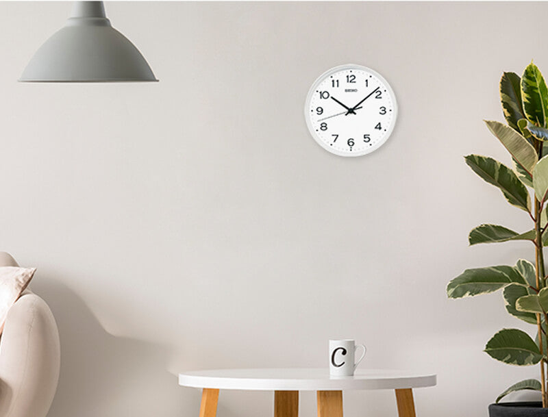 SEIKO(セイコー)スタンダード 電波掛け時計 KX268W