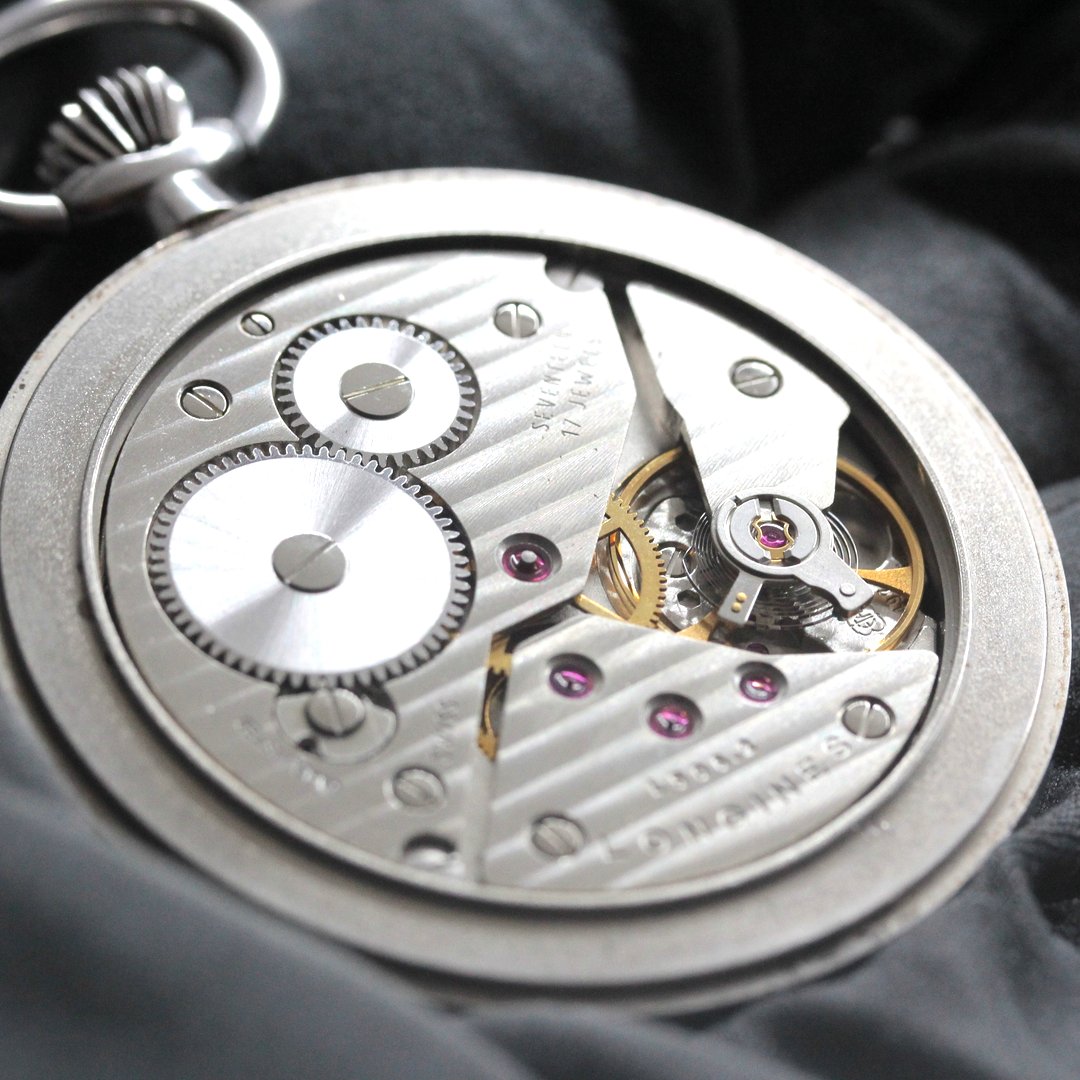 ロンジン / Longines / 懐中時計/蓋なし サンレイ文字盤 アラビア /シルバーカラー / ヴィンテージ / longines-156