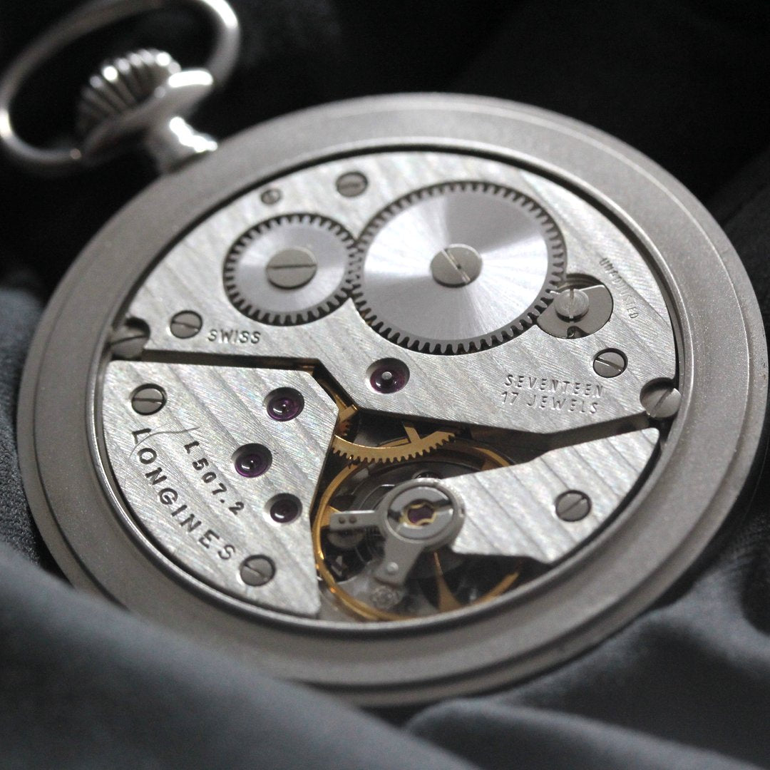 ロンジン / Longines / ヴィンテージ / 懐中時計/シルバーカラー / ハンターケース ローマン数字/longines-158