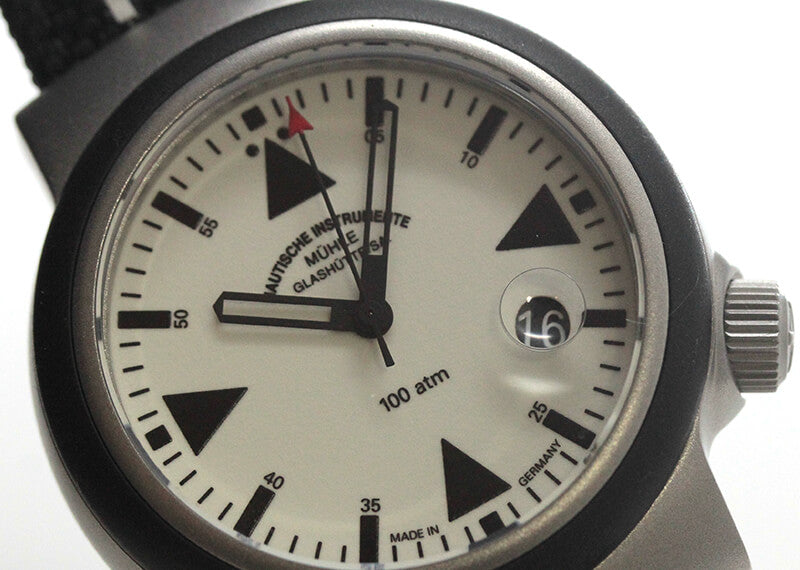 Muhle Glashutte(ミューレ・グラスヒュッテ) S.A.R. Rescue-Timer LUMEN 自動巻き 42mm 腕時計 M1-41-08-CB
