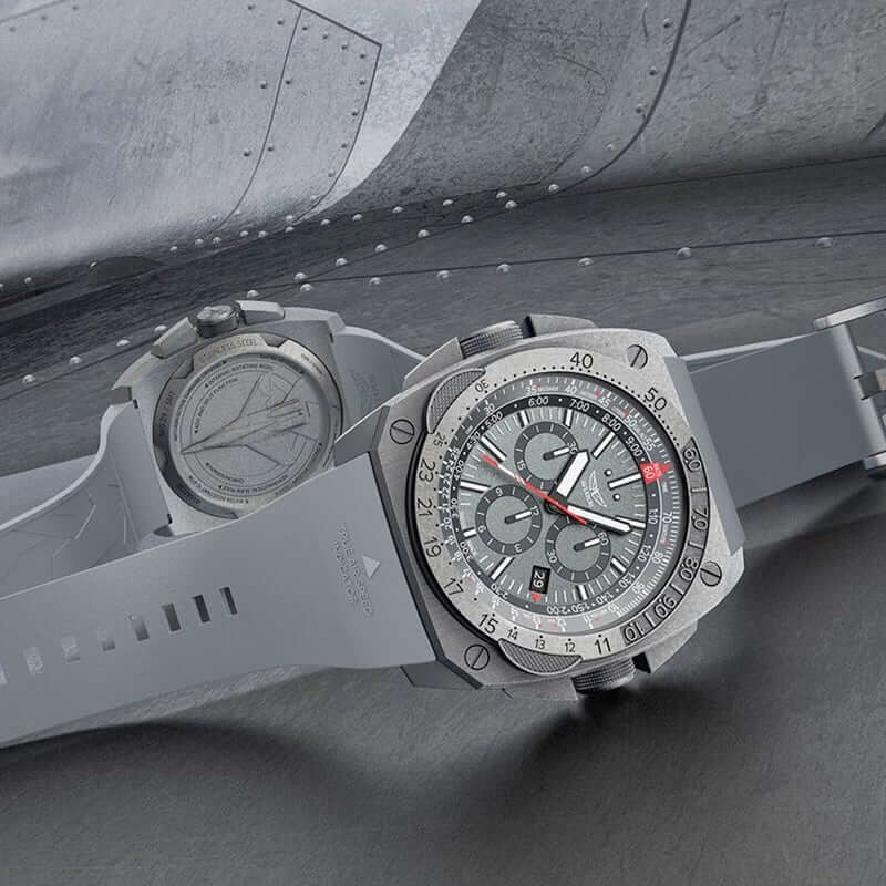 AVIATOR(アビエイター) MIG-29 SMT CHRONO(ミグ29 SMTクロノ) クォーツ パイロットウォッチ M.2.30.7.221.6 グレー 腕時計