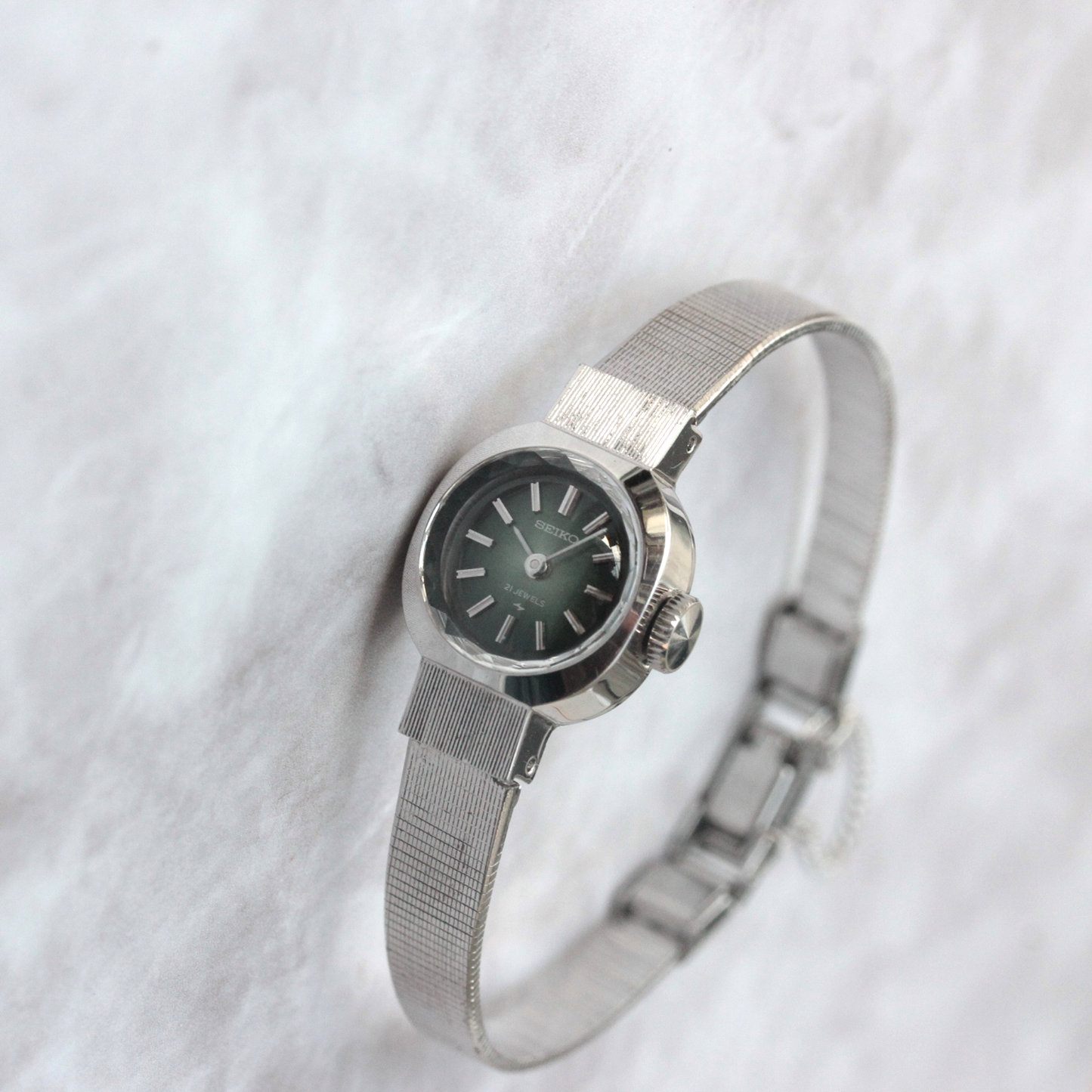 SEIKO / セイコー / 1972年製造推定 / 21石 手巻き式 / ヴィンテージ腕時計 / seiko-610-04