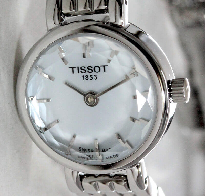 TISSOT(ティソ) /ラブリー ラウンド/クォーツ/T140.009.11.111.00/腕時計