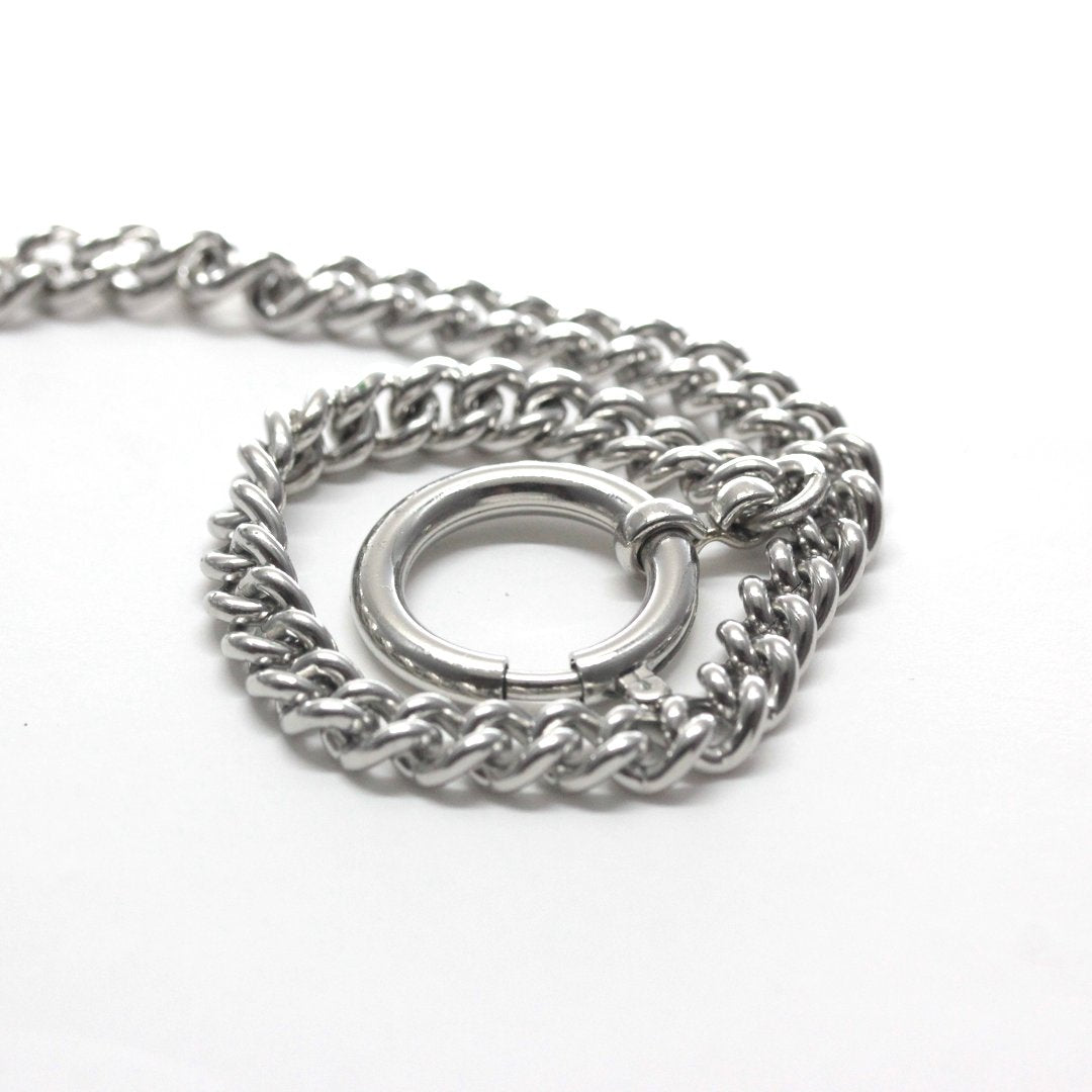 絶版モデルのティソ / TISSOT / ヴィンテージウォッチ /シルバーカラー/ハンターケース/アラビア数字 / 手巻き式 / 懐中時計 /tissot-1045 チェーン