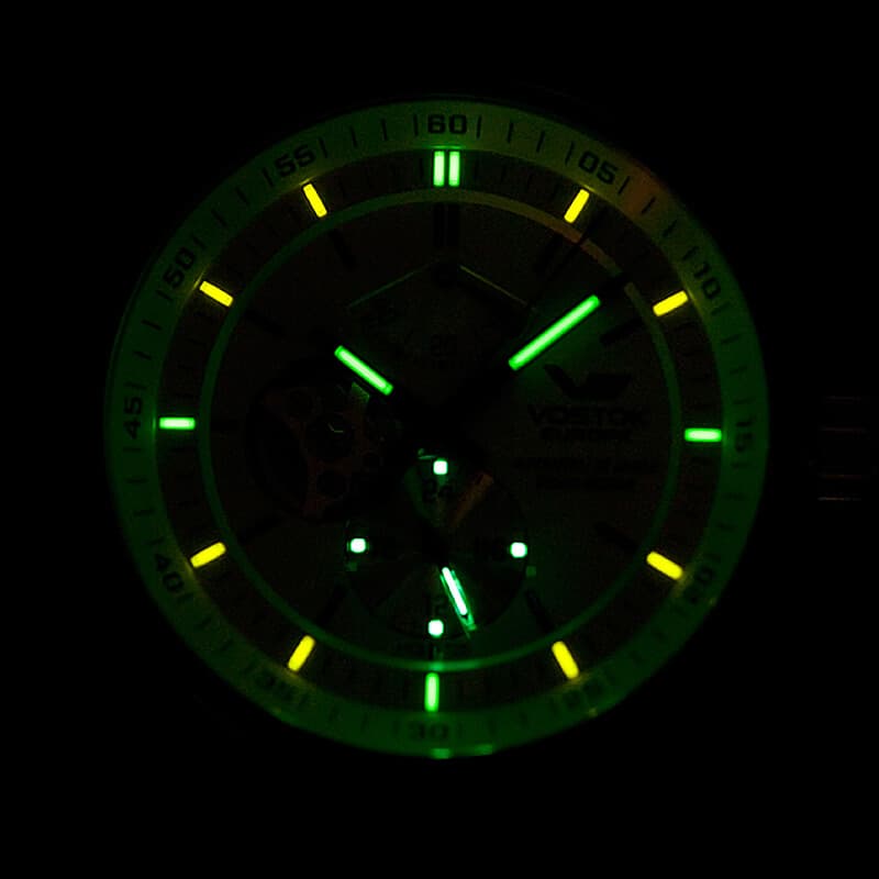 VOSTOK EUROPE(ボストーク ヨーロッパ) Gaz-14 リムジン YN84-565E552 腕時計
