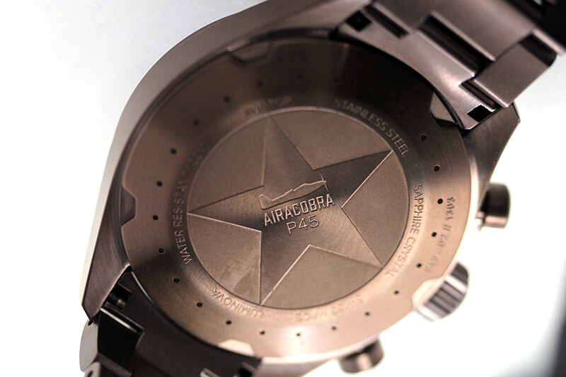 aviator(アビエイター)　スイスブランド　腕時計　パイロットウォッチ　アビエイターエアラコブラp45 クロノグラフ AIRACOBRA　蓄光インデックス　イメージ