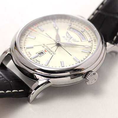 aviator(アビエイター)　スイスブランド　腕時計　パイロットウォッチ　アビエイターダグラスDC3 douglas-DC3　ケース厚さ