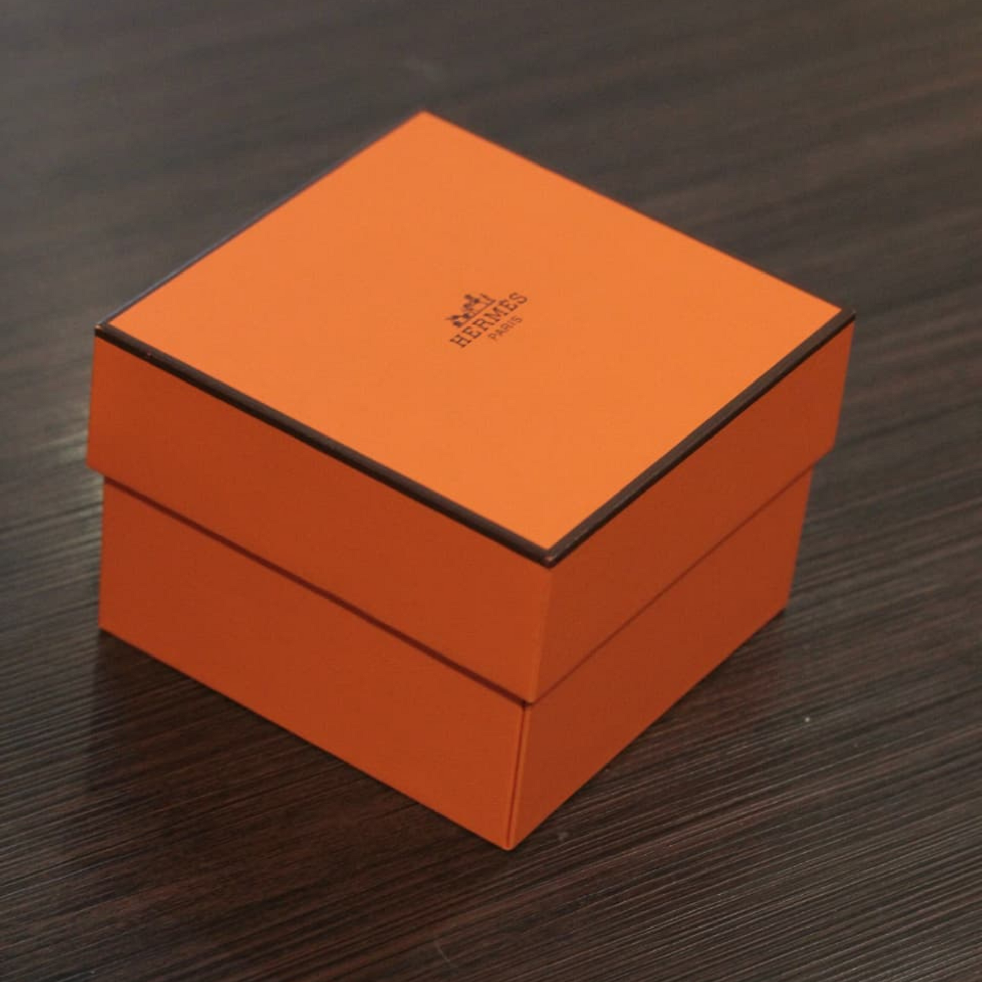 純正BOX
