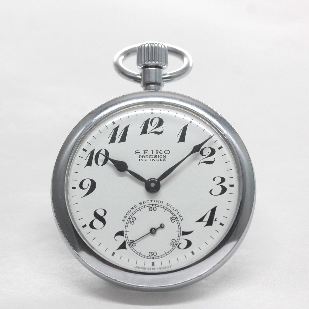 オーバーホール済で、日差30秒以内に調整します 昭和46年の19セイコー鉄道時計/15石/秒針止め機能/絶版時計/19seiko-1318