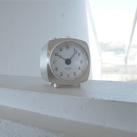 KEYFORD キーフォード GRAB TABLE WATCH 置き時計 シルバー K14-010-001