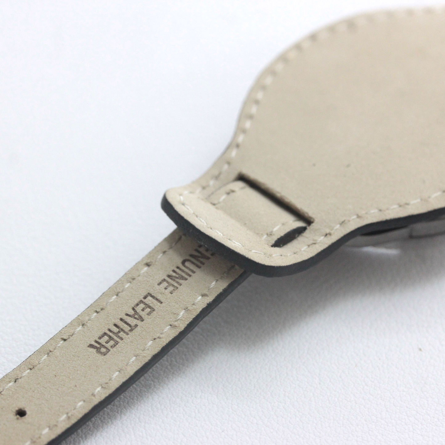 革ベルト6時方向裏側 正美堂時計店撮影 モントルロロイ ミリタリーウォッチ Trench Driver's watch ブラック 221166