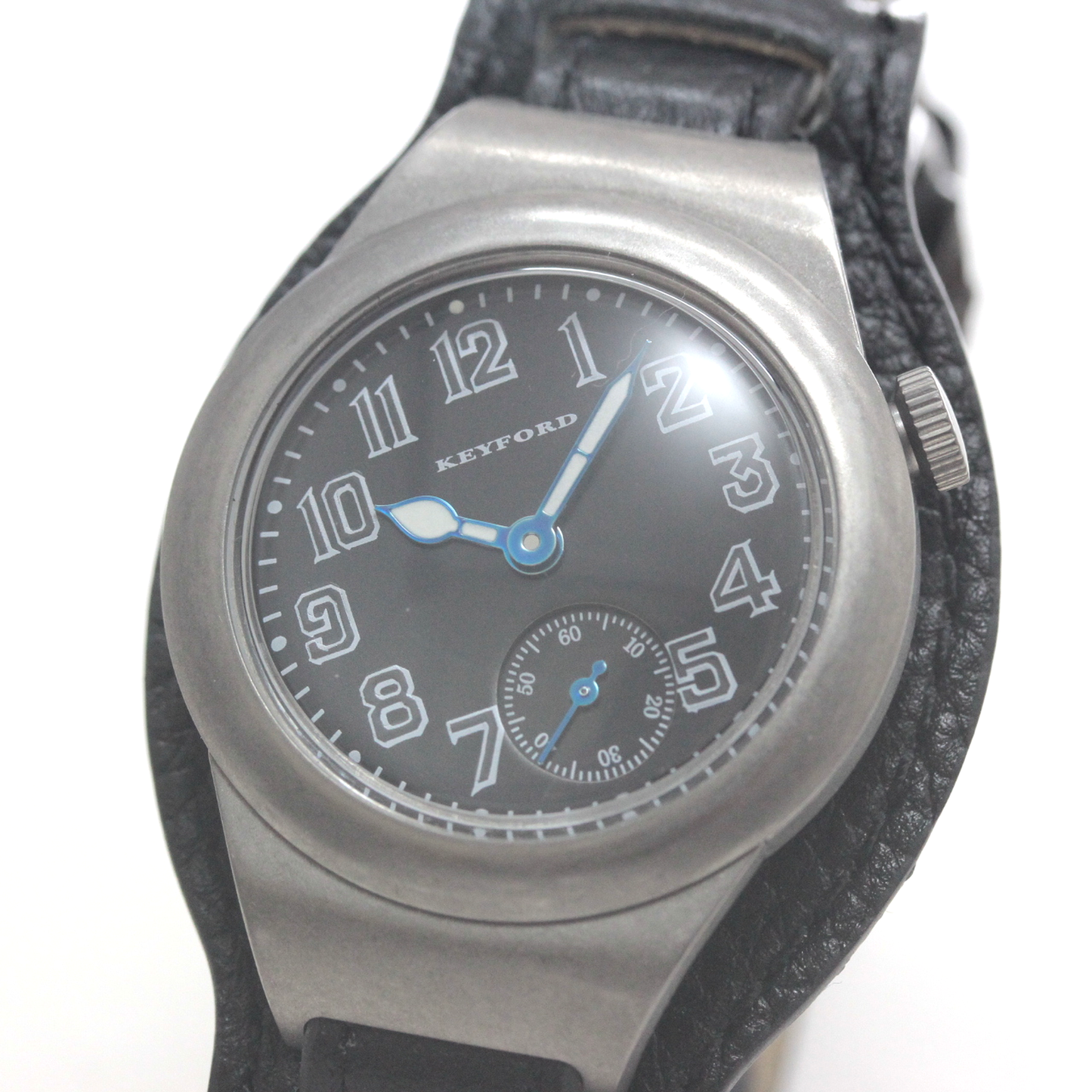 文字盤アップ 正美堂時計店撮影 モントルロロイ ミリタリーウォッチ Trench Driver's watch ブラック 221166