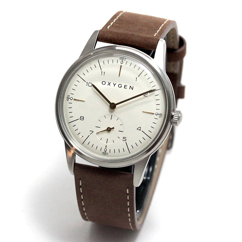 電池を動力として動く時計「クォーツ」式時計 – 正美堂時計店