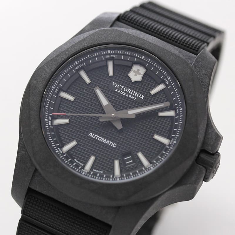 ビクトリノックス　イノックス　カーボン　クオーツビクトリノックス・目立った傷や汚 I.N.O.X. Carbon カーボン | ビクトリノックス・ジャパン