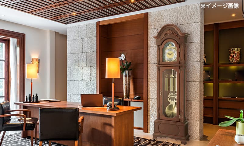 RHYTHM リズム ホールクロック 高感度電波（スリーウェイブ） 置き時計