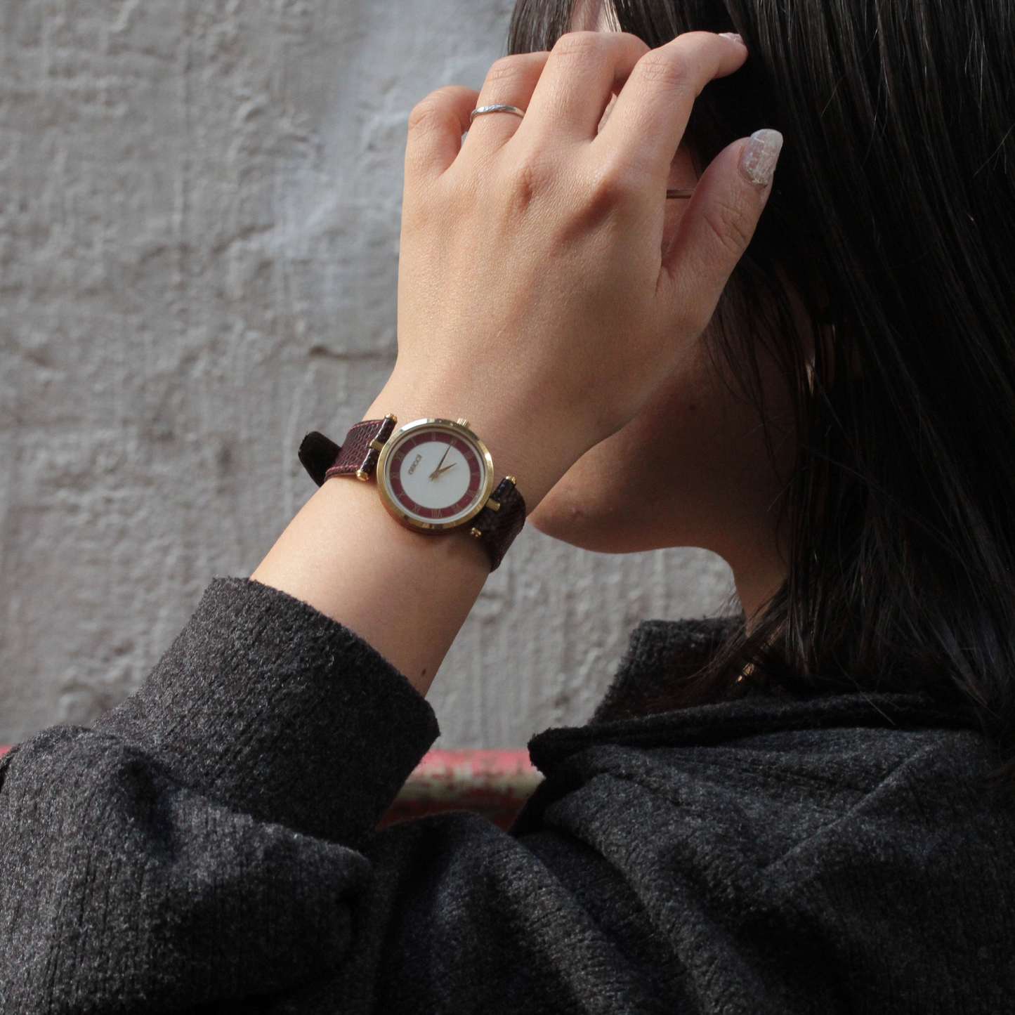 GUCCI / グッチ / 革ベルト / クォーツ(電池)式 / 584-07-gucci