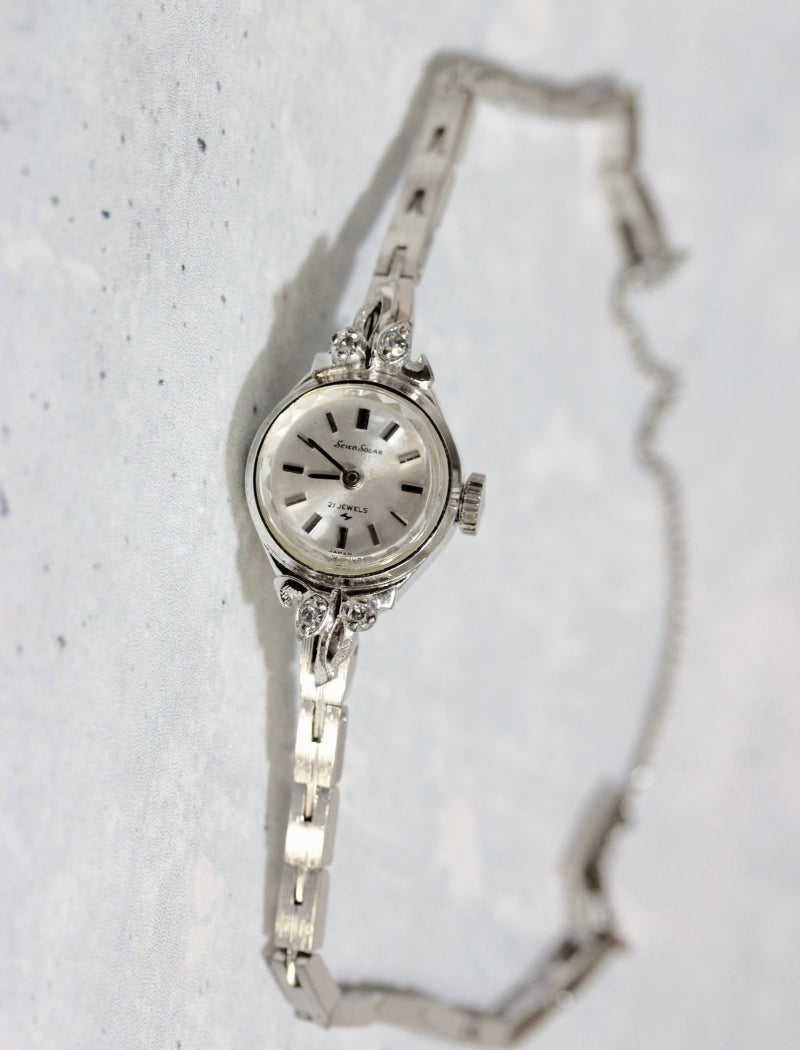 SEIKO SOLAR(セイコーソーラー) 手巻き式ドレスウォッチ シルバー