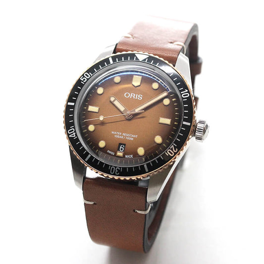 オリス(Oris)ダイバーズ65（Divers Sixty-Five）733 7707 4356-07 8 20 17 ブラウングラデーションダイアル 腕時計 メタルブレスレット