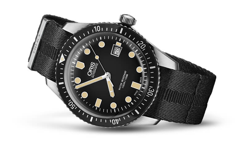 オリス(Oris)ダイバーズ65（Divers Sixty-Five）733.7720.4054 ブラックダイヤル×サテン 腕時計