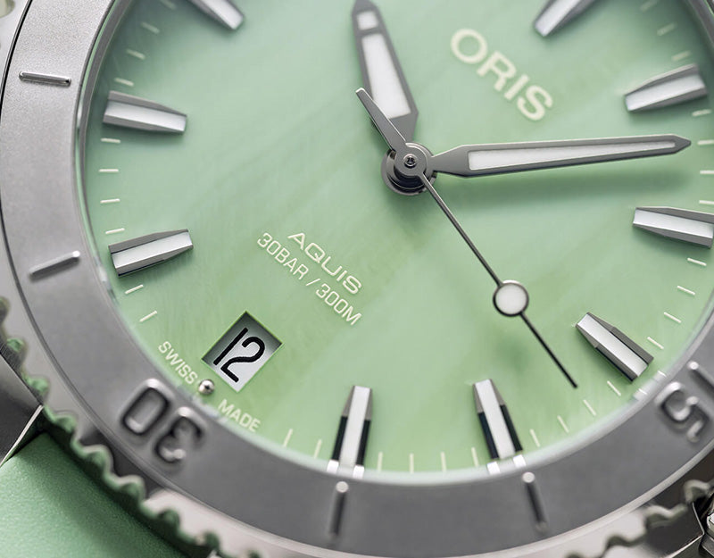 オリス/Oris/AQUIS(アクイス) 36.5mm MOP(マザーオブパール)ダイアル  レディース 腕時計 733 7770 4157-07 4 18 67FC（シーフォームグリーン）