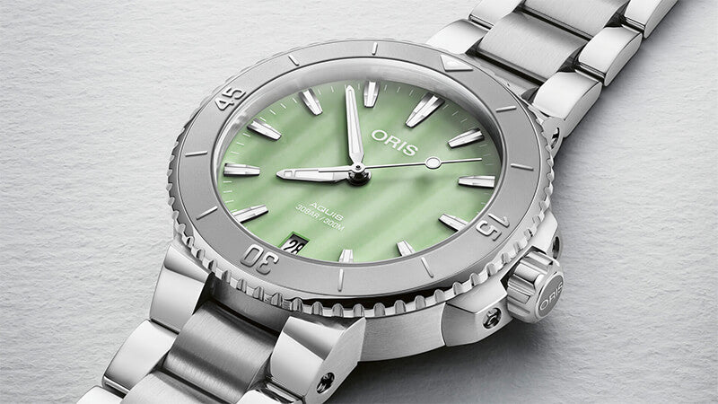 オリス/Oris/AQUIS(アクイス) 36.5mm MOP(マザーオブパール)ダイアル  レディース 腕時計 733 7770 4157-07 8 18 05P（シーフォームグリーン）