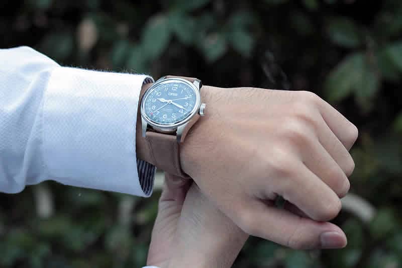 オリス　ビッグクラウン オリジナル ポインターデイト メンズ 754 7741 4065-07 5 20 63 腕時計 ブルー