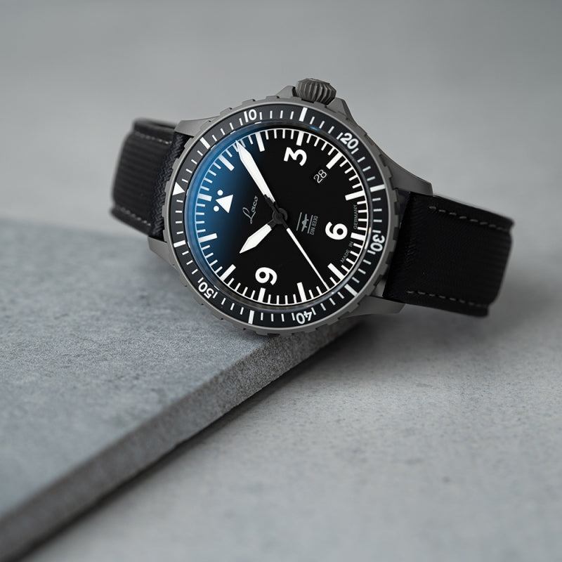 Laco DIN8330 ドイツ工業規格認定 腕時計 パイロットウォッチ ハンブルク 862164