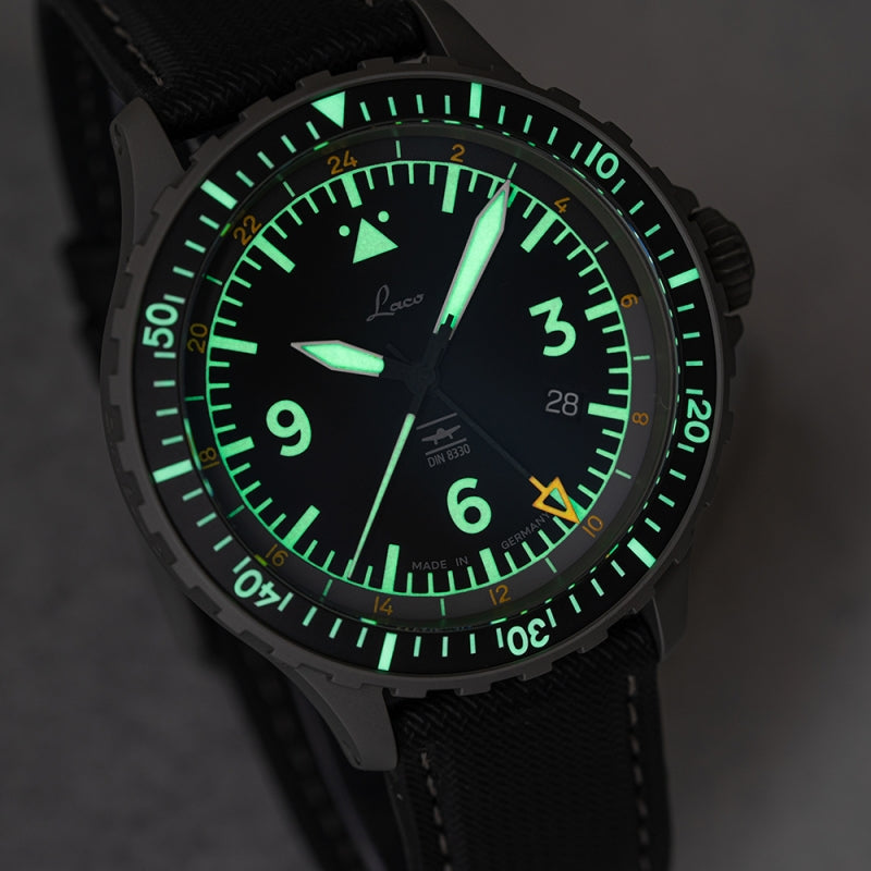 Laco DIN8330 ドイツ工業規格認定 腕時計 パイロットウォッチ ハンブルク GMT 862165
