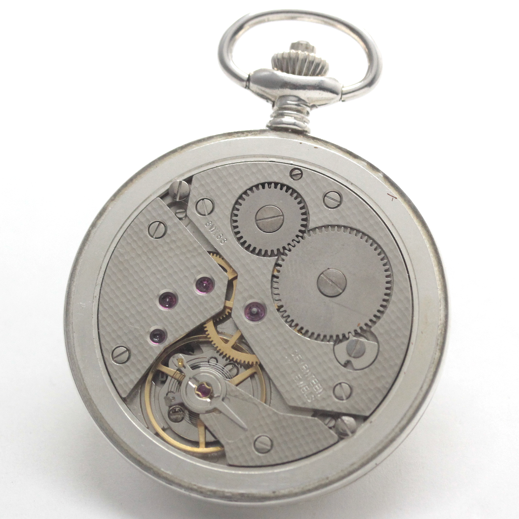 すでに絶版で製造されていない、ティソ銀無垢懐中時計