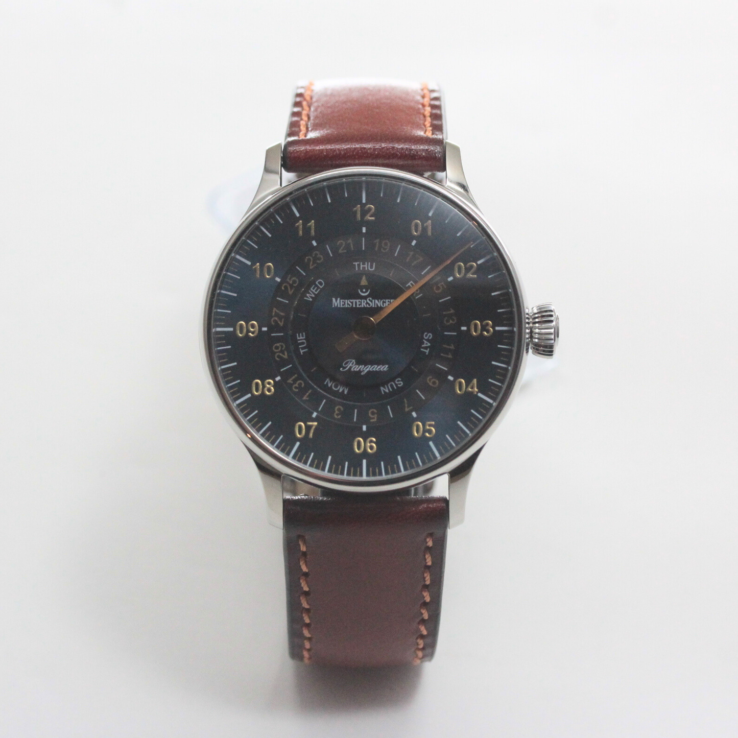 MeisterSinger (マイスタージンガ―)  Pangaea 自動巻き 腕時計 Day Date -Steel blue with gold PDD917G