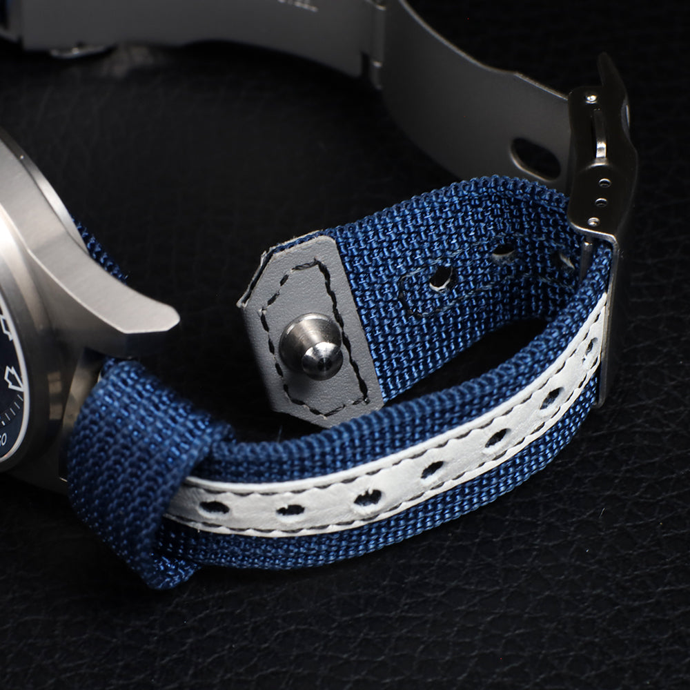 Kentex(ケンテックス) 航空自衛隊 ブルーインパルス チタンソーラー T-4 30周年記念モデル 300本限定 腕時計 S815M-07