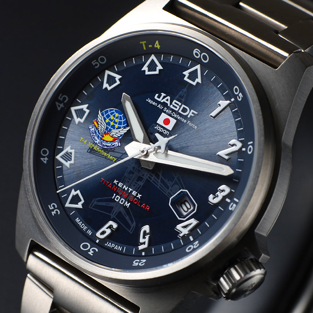 Kentex(ケンテックス) 航空自衛隊 ブルーインパルス チタンソーラー T-4 30周年記念モデル 300本限定 腕時計 S815M-07