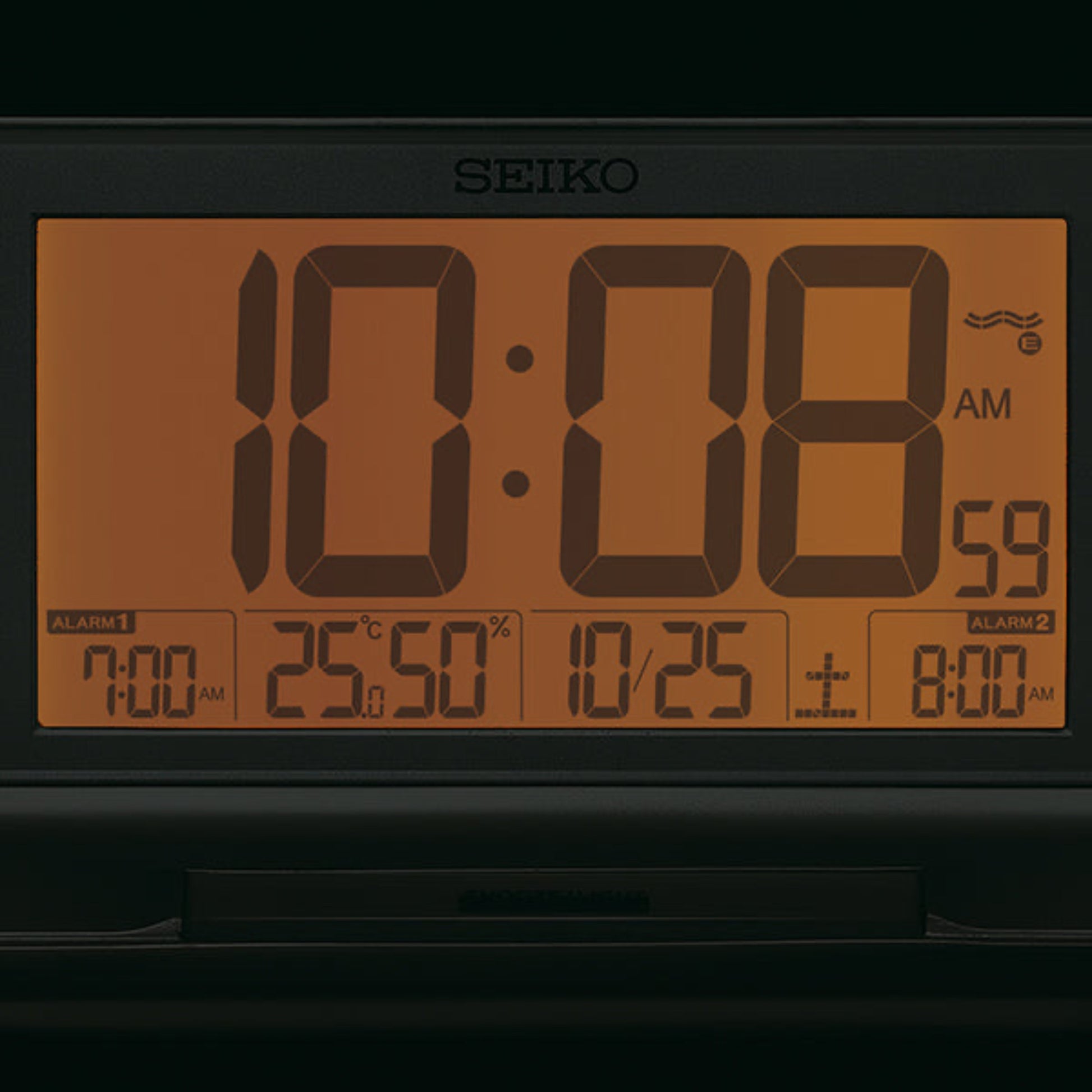 周囲が一定以下の暗さになると自動的に点灯します セイコー SQ322S 