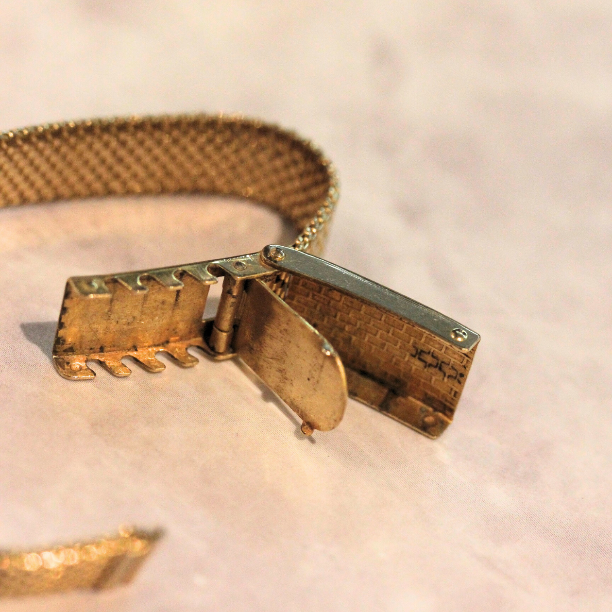 CITIZEN /シチズン / GRACE グレース / K18 750 18金 / 手巻き式 / ヴィンテージ腕時計 / citizen-553-03