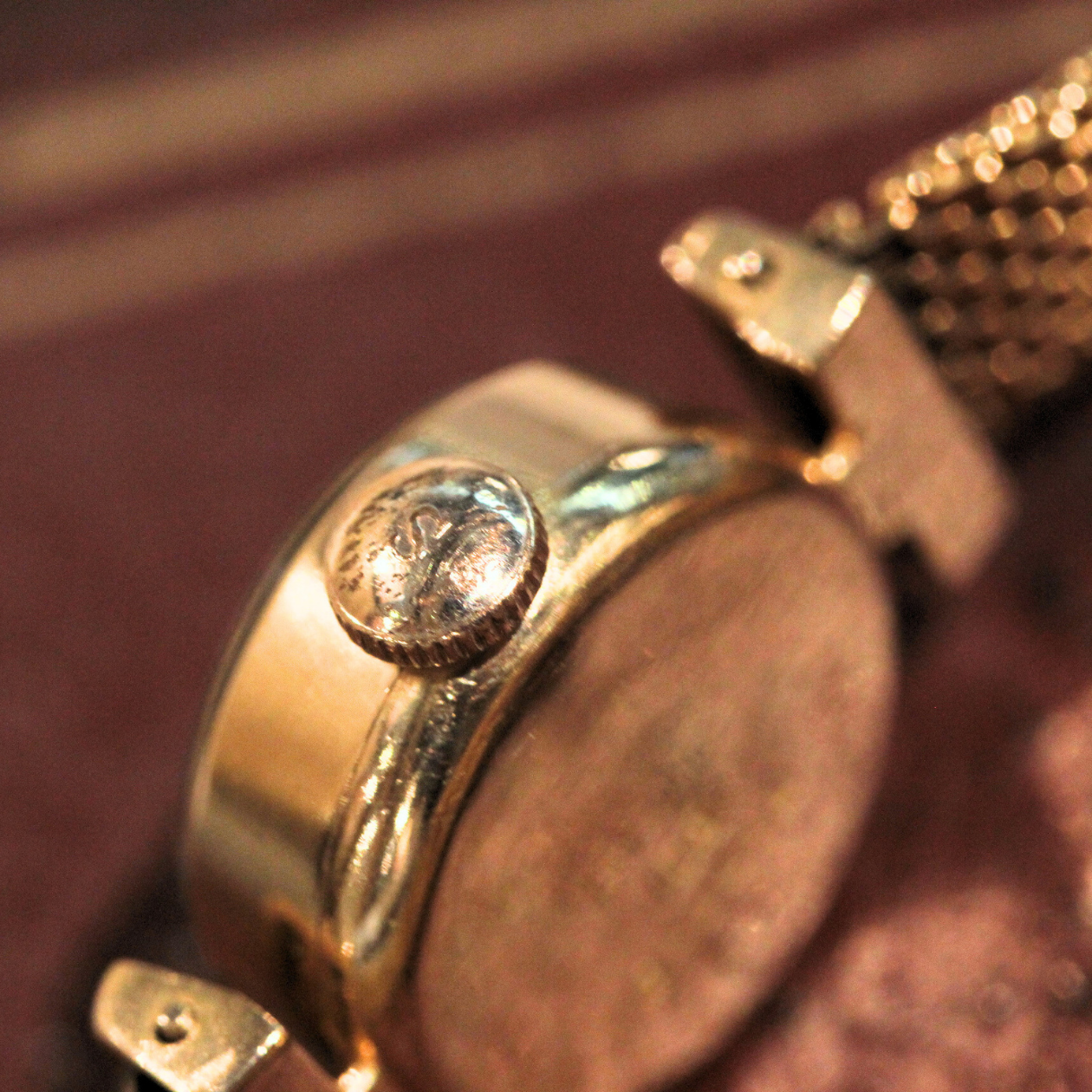 CITIZEN /シチズン / GRACE グレース / K18 750 18金 / 手巻き式 / ヴィンテージ腕時計 / citizen-553-03リューズ部分