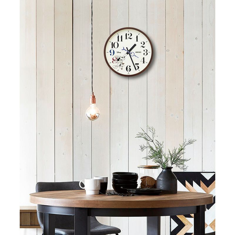 SEIKO セイコー 大人 ディズニー 電波掛け時計 FS514B