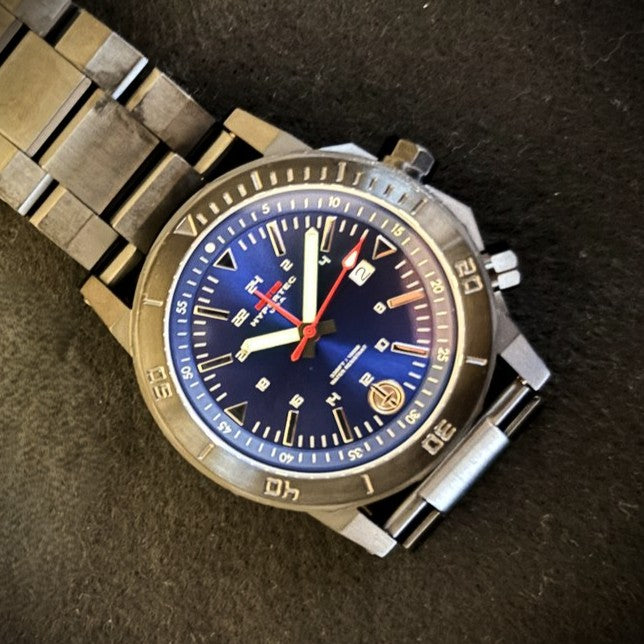 MTM ADVENTURE SERIES H-61 ブラック・ブルー H61-SBK-BLUE-MBSS クォーツ 腕時計 蓄光