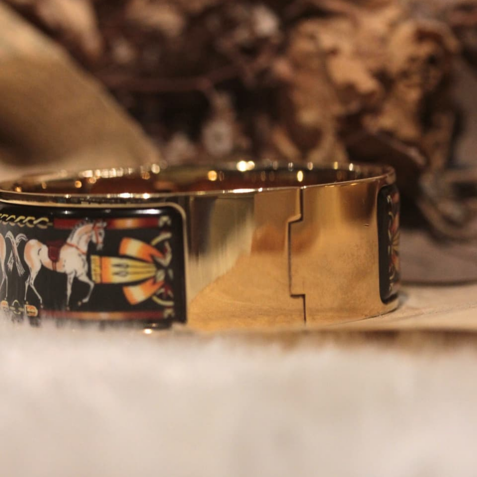 HERMES / エルメス / ロケ / バングルウォッチ / エマイユ 七宝焼き HERMES / エルメス / ロケ / バングルウォッチ / エマイユ 七宝焼き