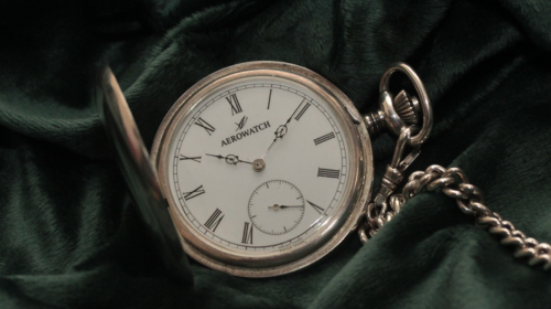 正美堂時計店撮影 アエロ懐中時計はこちら