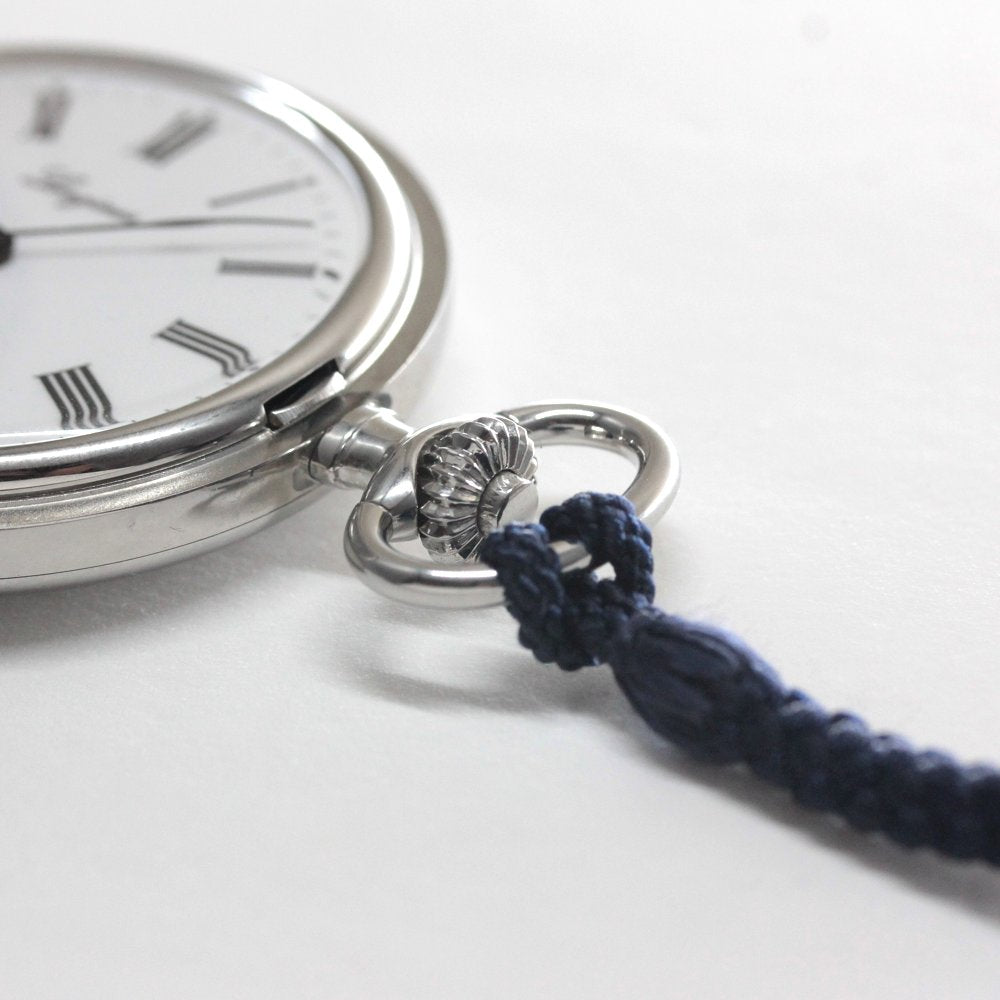 The longines hunter case pocket watch/longines-153, a discontinued model that was awarded as the main prize for the Akutagawa and Naoki Prizes.