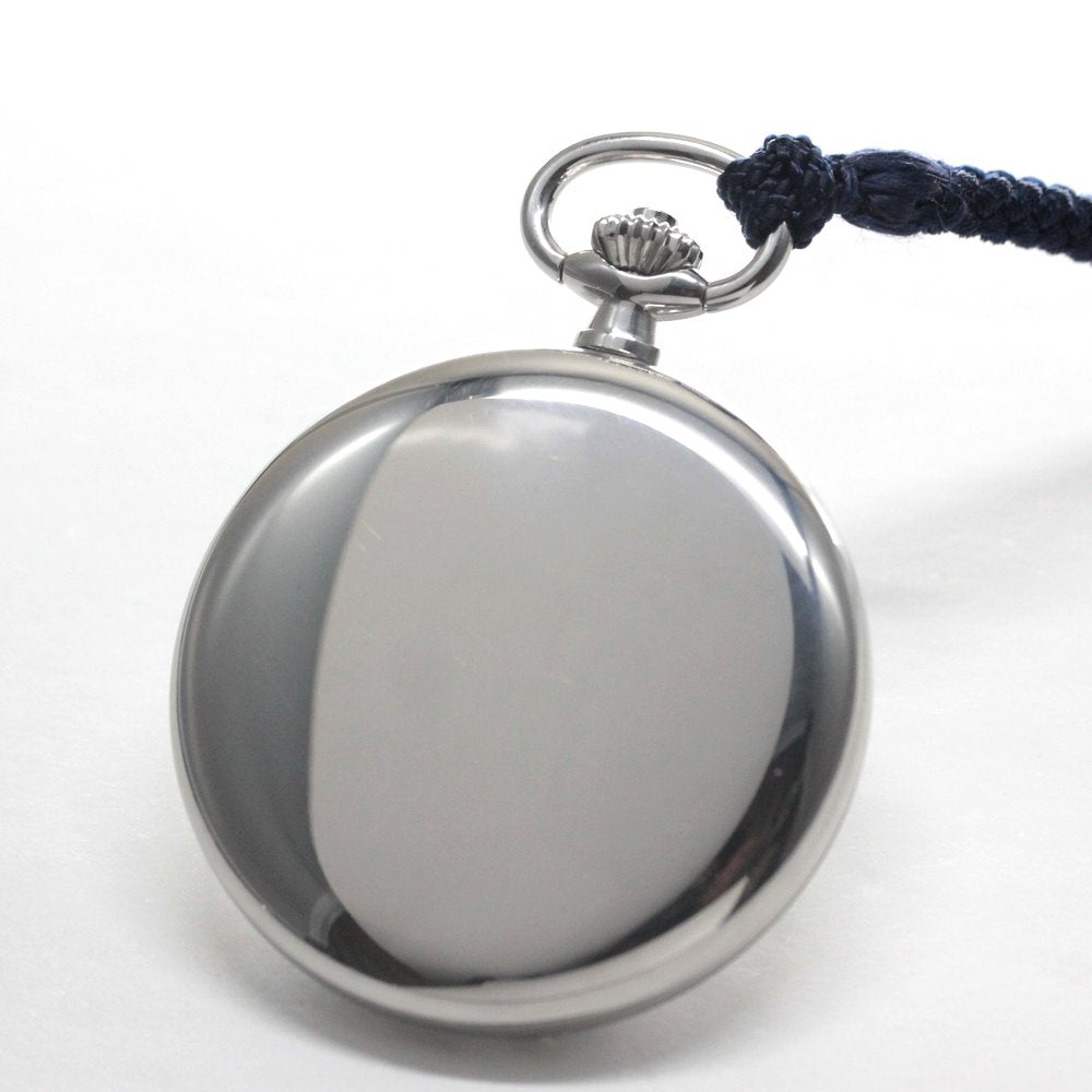 The longines hunter case pocket watch/longines-153, a discontinued model that was awarded as the main prize for the Akutagawa and Naoki Prizes.